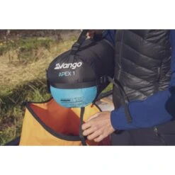 Vango Apex 1 Sleeping Bag -Outdoor World Direct Shop apex 1 lifestyle low 10