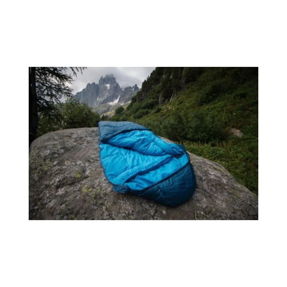 Vango Nitestar Alpha 150 Sleeping Bag 4 Vango Nitestar Alpha 150 Sleeping Bag - Image 4